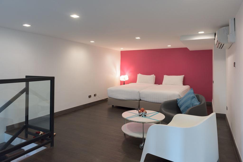 The Xtreme Suites Bangkok Kültér fotó